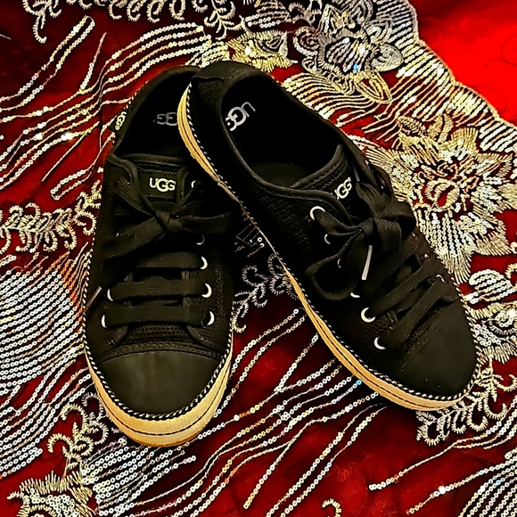 UGG SPORT SNEAKER - Picture 16 of 16